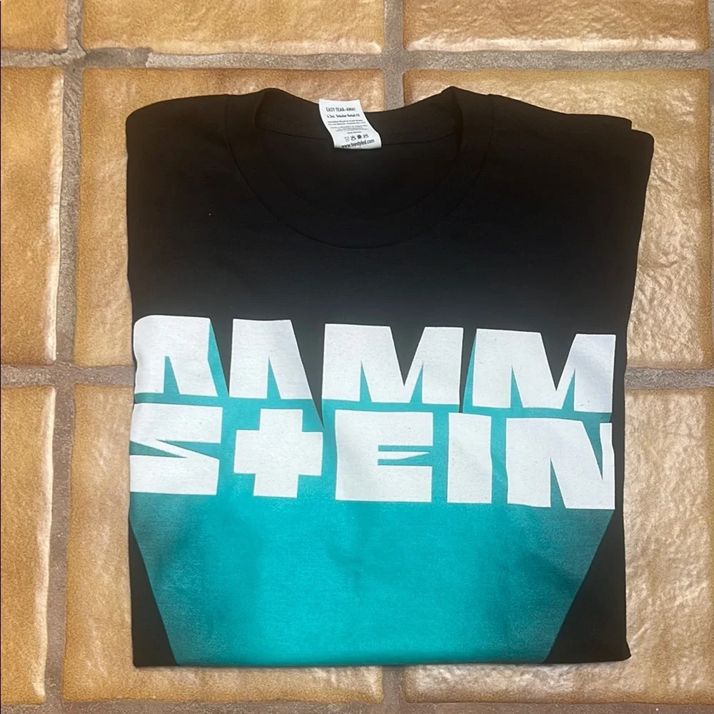 Rammstein US 2022 CONCERT EXCLUSIVE TOUR T-SHIRT M Till Mutter SEHNSUCHT - Picture 7 of 8